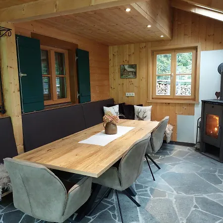 Bergmomente Montafon Bitschweil Ferienhaus *